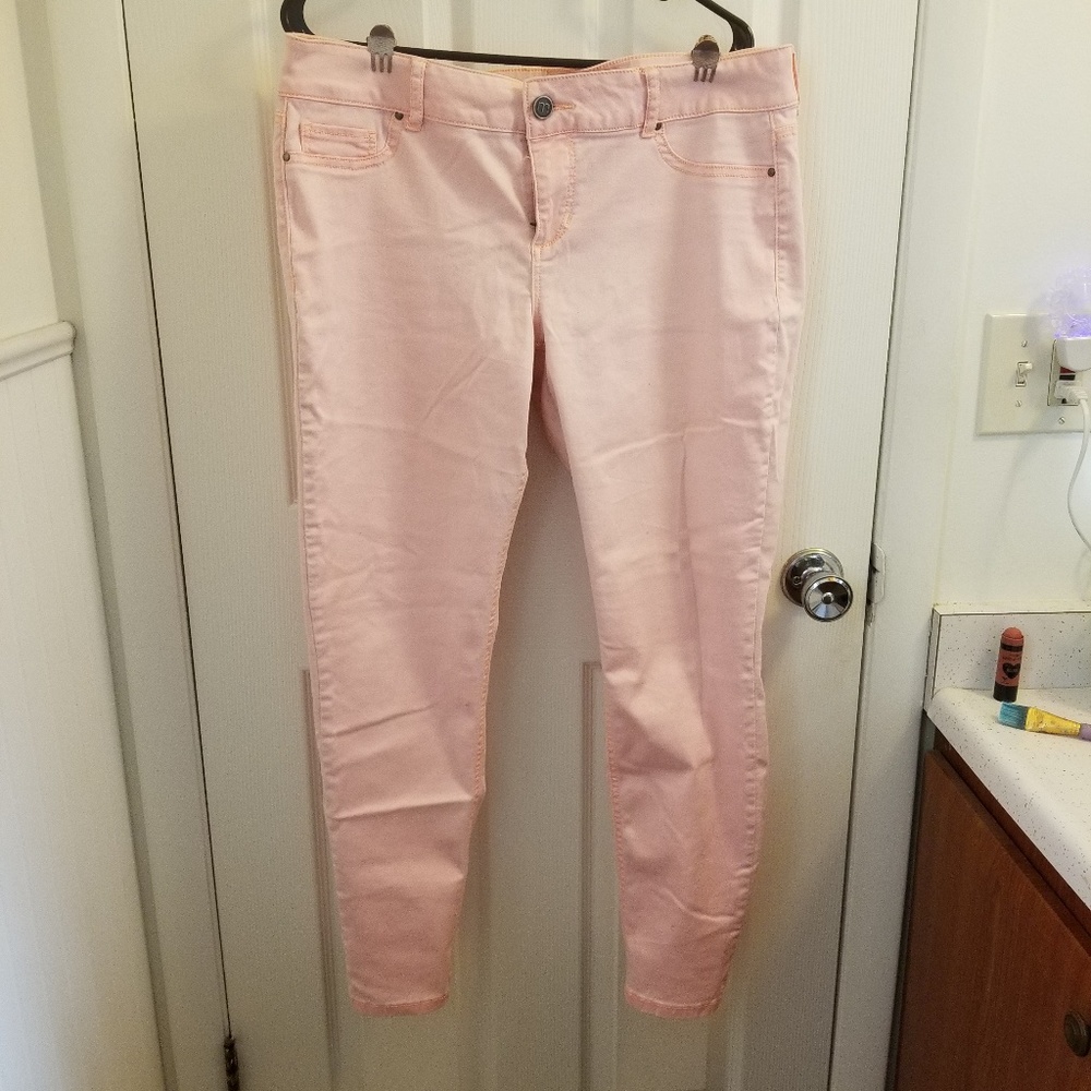 Maurices peach jeggings size xl